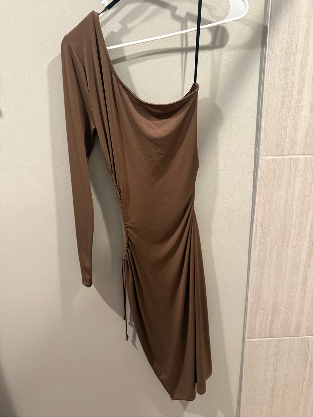 One-Shoulder Ruched Brown Dress
